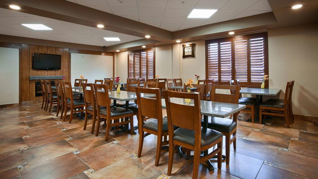 Days Inn By Wyndham Redwater Extérieur photo